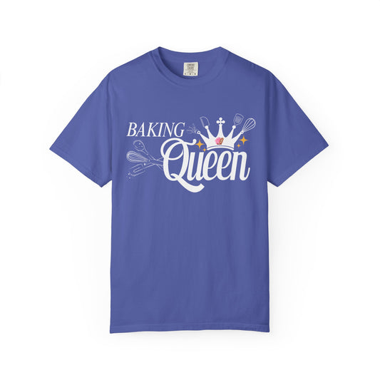 Baking Queen T-Shirt, Fun Baking Gift, Unisex Tee, Kitchen Lover Apparel, Baking Enthusiast Gift, Culinary Queen Shirt