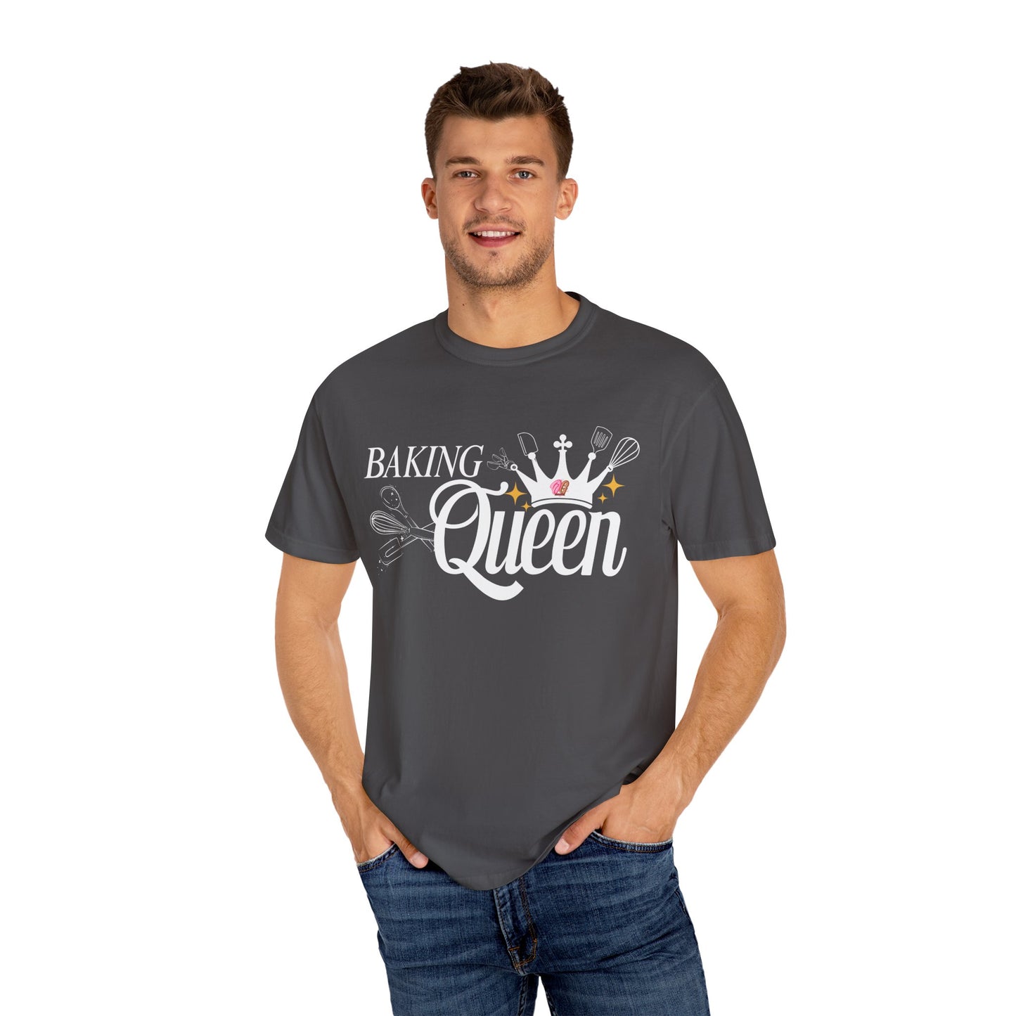 Baking Queen T-Shirt, Fun Baking Gift, Unisex Tee, Kitchen Lover Apparel, Baking Enthusiast Gift, Culinary Queen Shirt