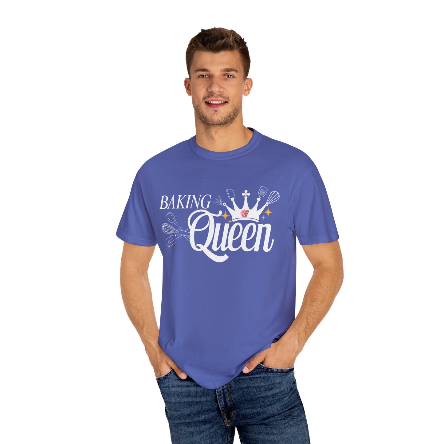 Baking Queen T-Shirt, Fun Baking Gift, Unisex Tee, Kitchen Lover Apparel, Baking Enthusiast Gift, Culinary Queen Shirt